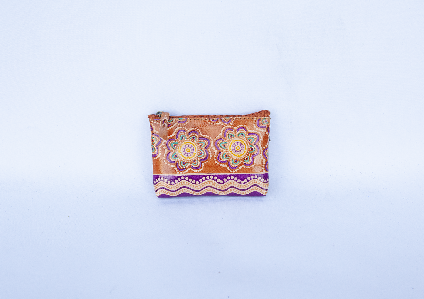 Yarning Design Coin Purse - Tan