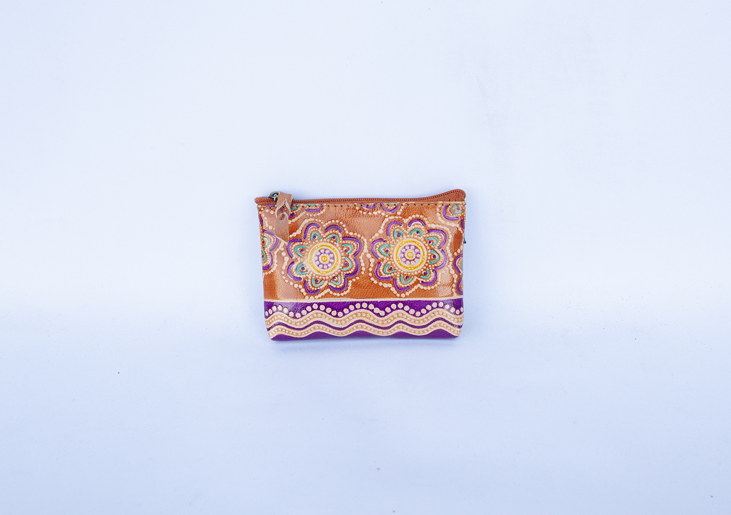 Yarning Design Coin Purse - Tan